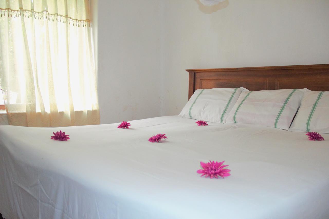 Sun Vivanta Resort มิริสซา ภายนอก รูปภาพ